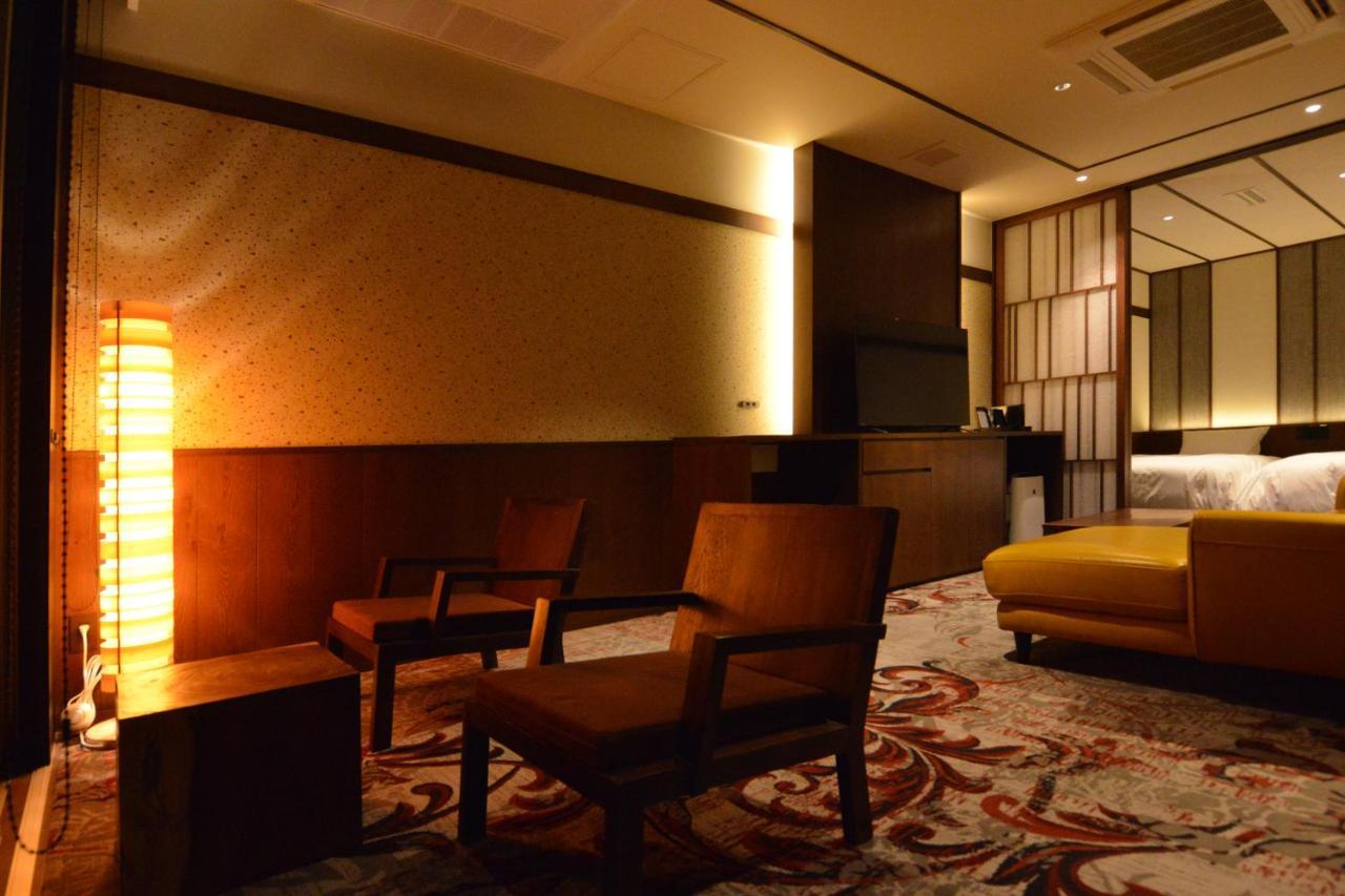 Toriizaki Club Sushi Auberge Kisarazu Exteriör bild
